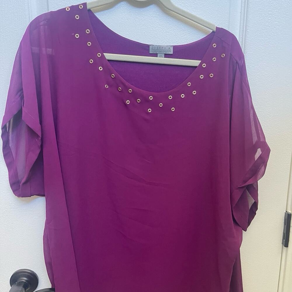 Joseph A. Womens top Sz XXL